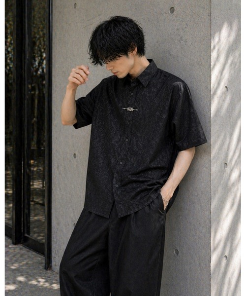 Bling Leads(ブリングリーズ)の「【Bls】 【ZM】【Bling Leads】フックデザイン チャイナドレスシャツ(Tシャツ/カットソー・メンズ・ブラック・LARGE)」の1枚目の写真
