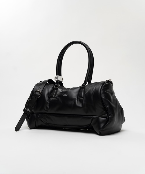 Maison MIHARA YASUHIRO(メゾンミハラヤスヒロ)の「"PUCKER" Puffer Duffle Bag(ショルダーバッグ・レディース・ブラック・FREE)」の2枚目の写真