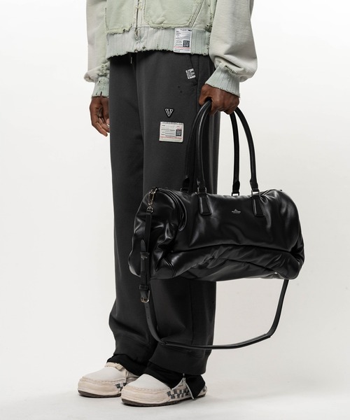 Maison MIHARA YASUHIRO(メゾンミハラヤスヒロ)の「"PUCKER" Puffer Duffle Bag(ショルダーバッグ・レディース・ブラック・FREE)」の10枚目の写真