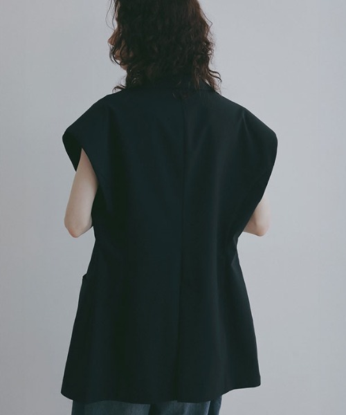 ETRE TOKYO(エトレトウキョウ)の「リネンライクボールドショルダージレ(その他アウター・レディース・ネイビー/ブラック・M/S)」の7枚目の写真