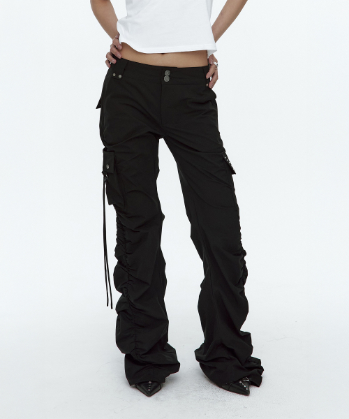 ROUGHNECK(ラフネック)の「Shirring Cargo Pants Black(その他パンツ・レディース・その他・SMALL/MEDIUM)」の1枚目の写真