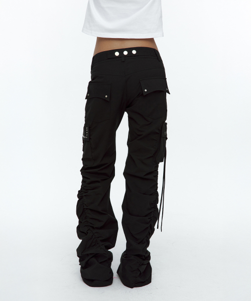 ROUGHNECK(ラフネック)の「Shirring Cargo Pants Black(その他パンツ・レディース・その他・SMALL/MEDIUM)」の12枚目の写真