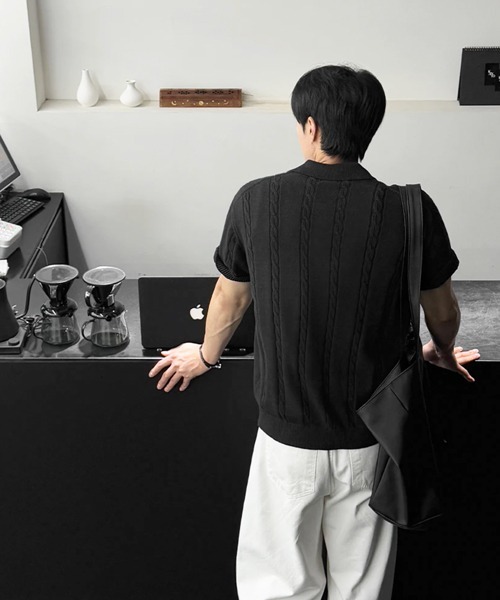NOWLE(ノウル)の「【NOWLE】ケーブル編み ストライプ レギュラーカラー サマーニットシャツ / スマート 半袖 ニットトップス(ニット/セーター・メンズ・ブラック/グレー・X-LARGE/LARGE/MEDIUM)」の12枚目の写真