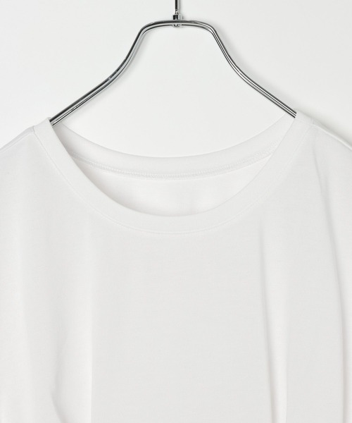 LEPSIM(レプシィム)の「タックペプラムデザインT 815993(Tシャツ/カットソー・レディース・オフホワイト/ブラウン/ブラック・FREE)」の19枚目の写真