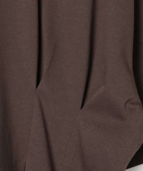 LEPSIM(レプシィム)の「タックペプラムデザインT 815993(Tシャツ/カットソー・レディース・オフホワイト/ブラウン/ブラック・FREE)」の14枚目の写真