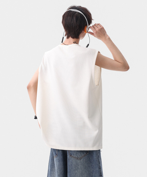 neos(ネオス)の「【neos】ワッフルヘンリーネック ノースリーブTシャツ ルーズシルエット タンクトップ(タンクトップ・メンズ・ブラック/ホワイト/グレー・MEDIUM/X-LARGE/LARGE)」の17枚目の写真