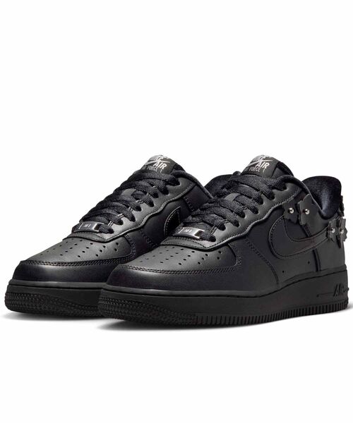 NIKE(ナイキ)の「ナイキ エア フォース 1 '07 “Florette” ウィメンズシューズ / Nike Air Force 1 '07 "Florette" Women's Shoes IR8637-001 Black(スニーカー・レディース・ブラック・22/23/25.5/25/24.5/24/23.5/22.5/26)」の5枚目の写真