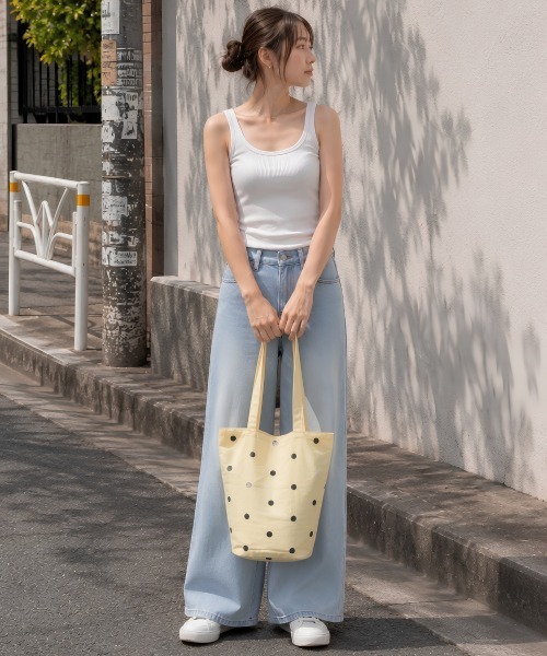 center i(センターアイ)の「ドット柄 縦型トートバッグ(トートバッグ・レディース・イエロー/レッド/ブラック/ホワイト/グリーン・FREE)」の11枚目の写真