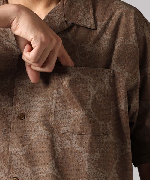BAYFLOW（ベイフロー）の「【抗ピリング・形態安定・接触冷感】ドライメッシュ柄シャツ[セットアップ可]（シャツ/ブラウス・メンズ・ブラウン/ネイビー・LARGE/MEDIUM）」の18枚目の写真