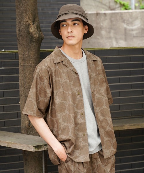 BAYFLOW（ベイフロー）の「【抗ピリング・形態安定・接触冷感】ドライメッシュ柄シャツ[セットアップ可]（シャツ/ブラウス・メンズ・ブラウン/ネイビー・LARGE/MEDIUM）」の6枚目の写真