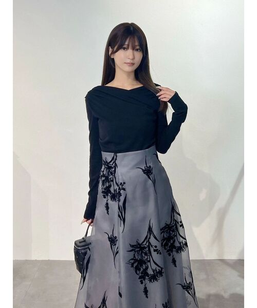 MERCURYDUO（マーキュリーデュオ）の「オフショルタックトップス（Tシャツ/カットソー・レディース・ブラック/イエロー/ブラウン・FREE）」の9枚目の写真