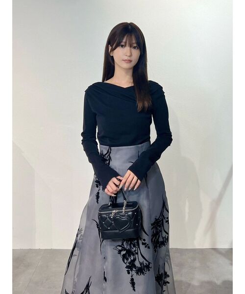 MERCURYDUO（マーキュリーデュオ）の「オフショルタックトップス（Tシャツ/カットソー・レディース・ブラック/イエロー/ブラウン・FREE）」の11枚目の写真