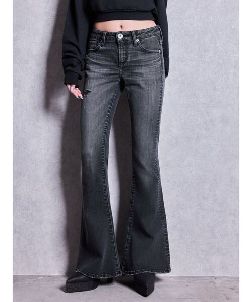 GYDA(ジェイダ)の「ジャストウエストSLIM FITフレアデニムパンツ(デニムパンツ・レディース・ブラック/ブルー・SMALL/MEDIUM/X-SMALL)」の3枚目の写真
