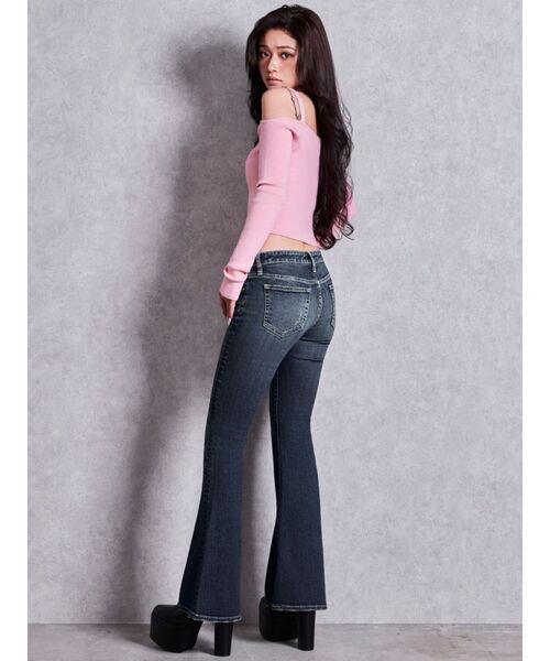 GYDA(ジェイダ)の「ジャストウエストSLIM FITフレアデニムパンツ(デニムパンツ・レディース・ブラック/ブルー・SMALL/MEDIUM/X-SMALL)」の8枚目の写真