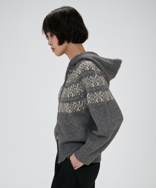 full/fill.（フルフィル）の「nordic hood zip knit cardigan / ノルディックフードジップニットカーディガン（カーディガン/ボレロ・レディース・グレー/アイボリー・FREE）」の7枚目の写真