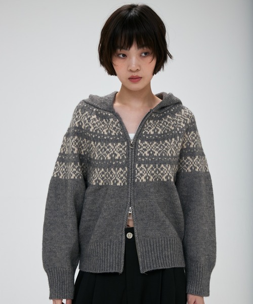 full/fill.（フルフィル）の「nordic hood zip knit cardigan / ノルディックフードジップニットカーディガン（カーディガン/ボレロ・レディース・グレー/アイボリー・FREE）」の4枚目の写真
