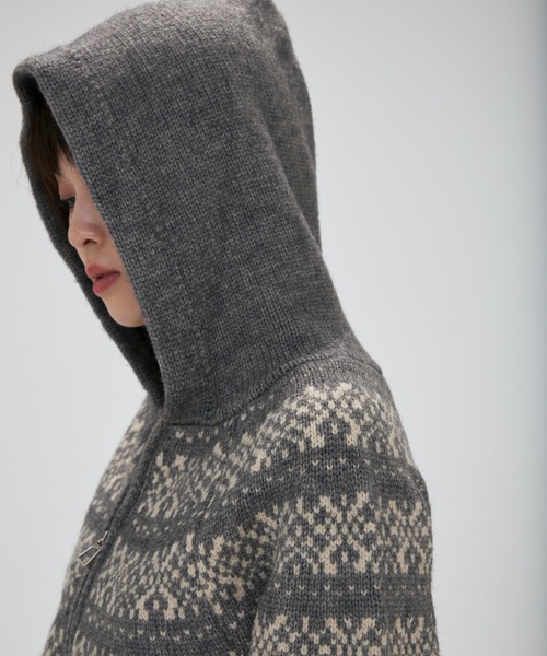 full/fill.（フルフィル）の「nordic hood zip knit cardigan / ノルディックフードジップニットカーディガン（カーディガン/ボレロ・レディース・グレー/アイボリー・FREE）」の9枚目の写真