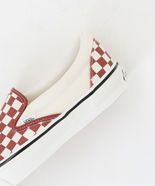 VANS(バンズ)の「<VANS> Classic Slip-On Checkerboard/スニーカー(スリッポン・メンズ・レッド/ブラック・27cm/26.5cm/26cm/28.5cm/28cm/27.5cm/29cm)」の10枚目の写真
