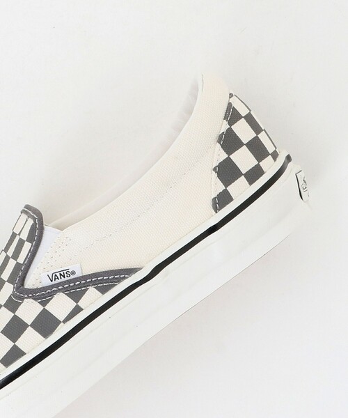 VANS(バンズ)の「<VANS> Classic Slip-On Checkerboard/スニーカー(スリッポン・メンズ・レッド/ブラック・27cm/26.5cm/26cm/28.5cm/28cm/27.5cm/29cm)」の13枚目の写真