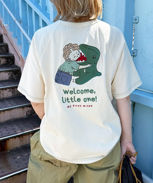 DOUBLE NAME（ダブルネーム）の「My first m:rex刺しゅうラグランTEE（Tシャツ/カットソー・レディース・ブラック系/ホワイト/オフホワイト・FREE）」の2枚目の写真
