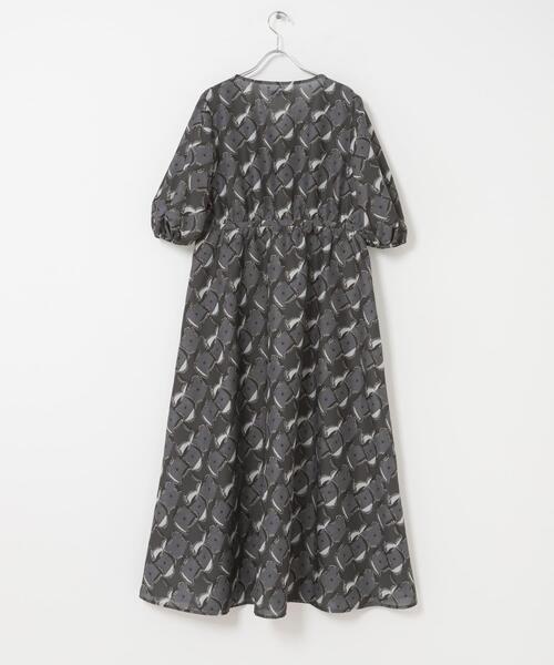 URBAN RESEARCH Sonny Label(アーバンリサーチサニーレーベル)の「アフリカンプリントワンピース(ワンピース・レディース・チャコールグレー/ブラウン・FREE)」の15枚目の写真