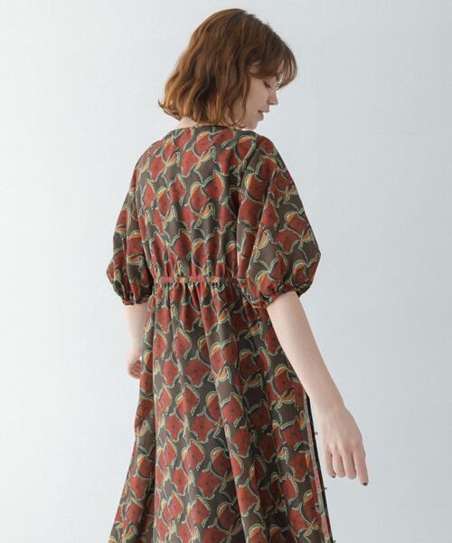 URBAN RESEARCH Sonny Label(アーバンリサーチサニーレーベル)の「アフリカンプリントワンピース(ワンピース・レディース・チャコールグレー/ブラウン・FREE)」の20枚目の写真