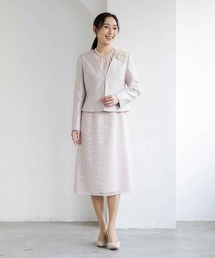form forma（フォルムフォルマ）の「【Web限定】洗える｜シャンタン素材と花柄オパールがポイントのアンサンブル（スーツセット）」
