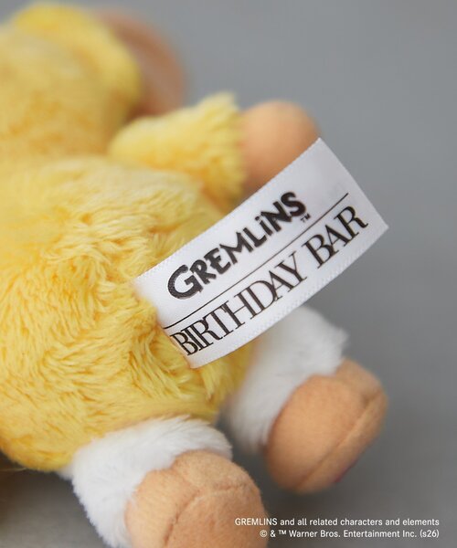 BIRTHDAY BAR(バースデイバー)の「【GREMLINS グレムリン】ギズモ バターイエロー キーホルダー 10cm(チャーム・レディース・イエロー・0)」の9枚目の写真