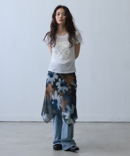 Clum(クルム)の「sheer floral layered skirt / シアーフラワーレイヤードスカート(スカート・レディース・ブラック・MEDIUM/LARGE/SMALL)」の11枚目の写真