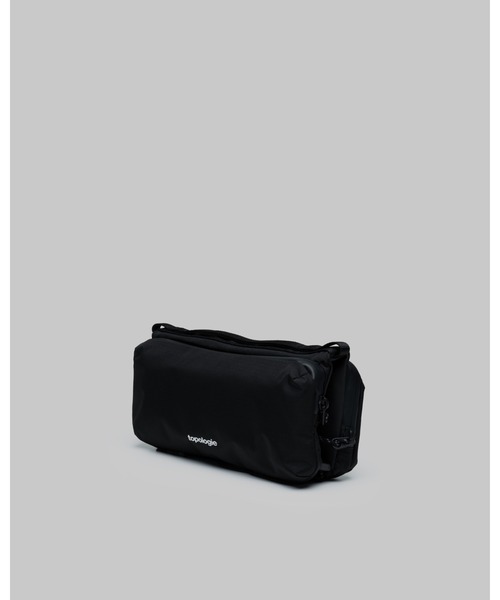 Topologie(トポロジー)の「Bottle Sacoche Medium(ボトル サコッシュミディアム)(ショルダーバッグ・レディース・ブラック系・ONE SIZE)」の6枚目の写真