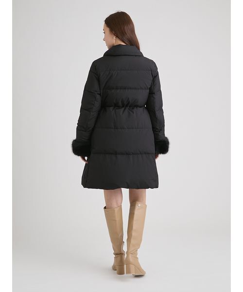 CELFORD(セルフォード)の「【WEB・一部店舗限定】ファースリーブダウンコート(ダウンジャケット/コート・レディース・アイボリー/ライトグレー/ブラック・36/38)」の7枚目の写真
