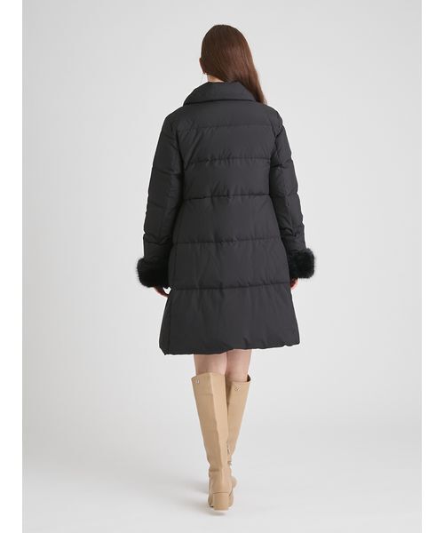CELFORD(セルフォード)の「【WEB・一部店舗限定】ファースリーブダウンコート(ダウンジャケット/コート・レディース・アイボリー/ライトグレー/ブラック・36/38)」の16枚目の写真