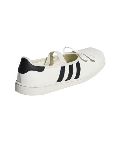 adidas Originals（アディダスオリジナルス）の「ADIDAS × JENNIE / アディダス × ジェニー SUPERSTAR SQ BALLETSHOES（スニーカー・レディース・ブラック/ホワイト・25cm/24.5cm/24cm/23.5cm）」の9枚目の写真