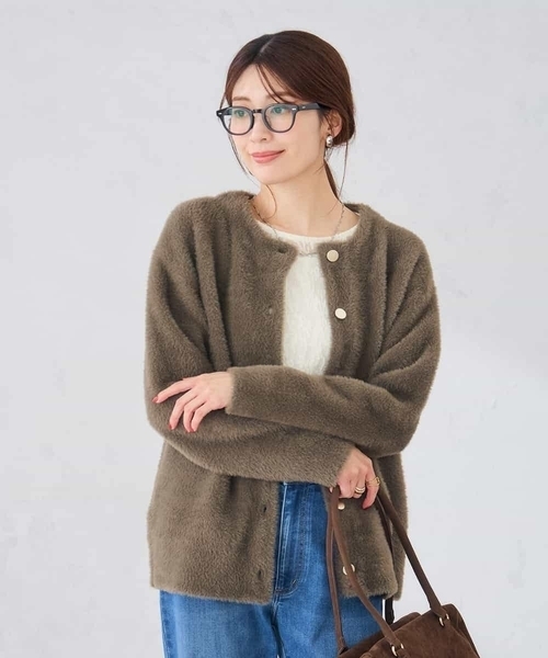 a.v.v(アーヴェヴェ)の「フェレットライクダブルフェイス カーディガン(カーディガン/ボレロ・レディース・ブラウン/グレー系その他/モカ・38/40)」の4枚目の写真