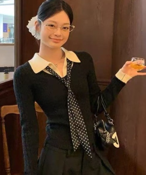 Teem Store(チームストア)の「ドットスカーフタイ付き 衿付きバイカラーケーブルニット(ニット/セーター・レディース・ブラウン/ブラック・M)」の8枚目の写真