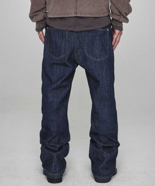 KICHUL(キチョル)の「リジッドストレートデニムパンツ(インディゴ)(デニムパンツ・レディース・その他・SMALL/MEDIUM/LARGE)」の3枚目の写真