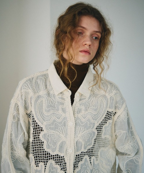 full/fill.（フルフィル）の「flower mesh shirt / フラワーメッシュシャツ（シャツ/ブラウス・レディース・ナチュラル/ホワイト・FREE）」の21枚目の写真