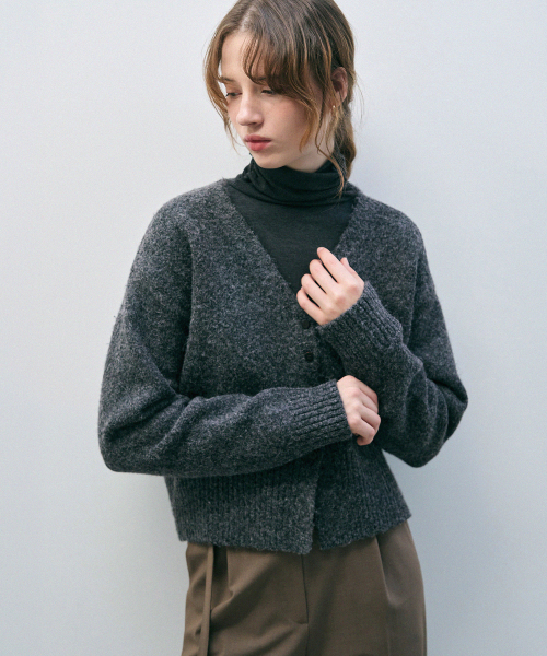 DRAWFIT WOMEN（ドローフィットウーマン）の「FLVSH ヘアリーウールニットカーディガン [CHARCOAL]（カーディガン/ボレロ・レディース・その他・MEDIUM/SMALL）」の2枚目の写真