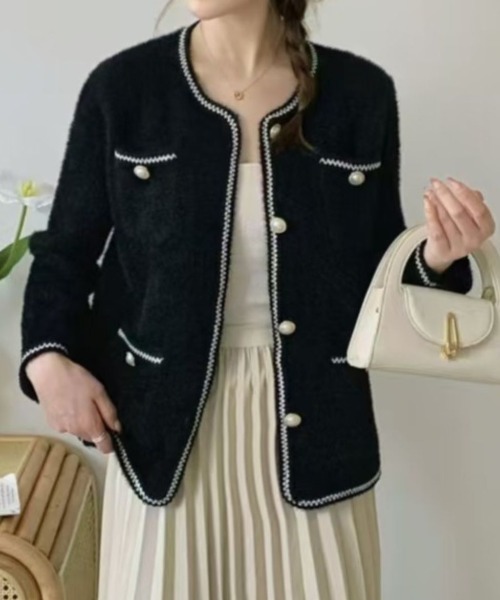 Lips(リップス)の「【上品なツイード調×バイカラーパイピングが華やか!クラシカルな雰囲気を楽しめるパールボタンニットジャケット】(ノーカラージャケット・レディース・ホワイト/ブラック・FREE)」の5枚目の写真