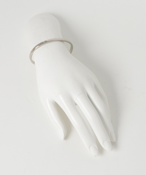 LUGG NAGG（ラグナグ）の「BRASS 鎚目バングル（バングル/リストバンド・メンズ・ゴールド/シルバー/アンティークシルバー・FREE）」の7枚目の写真