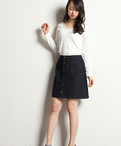 Honeys（ハニーズ）の「レース付きＶネックカットソー（Tシャツ/カットソー・レディース・グレー/オフホワイト/ブラック/ピンク・M/L）」の12枚目の写真