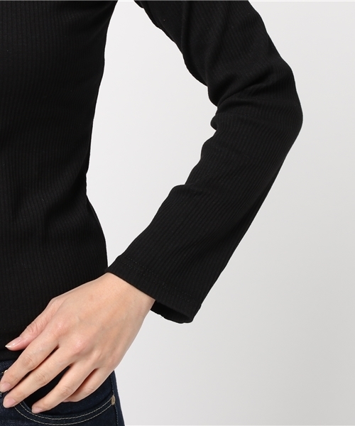 Honeys（ハニーズ）の「レース付きＶネックカットソー（Tシャツ/カットソー・レディース・グレー/オフホワイト/ブラック/ピンク・M/L）」の11枚目の写真