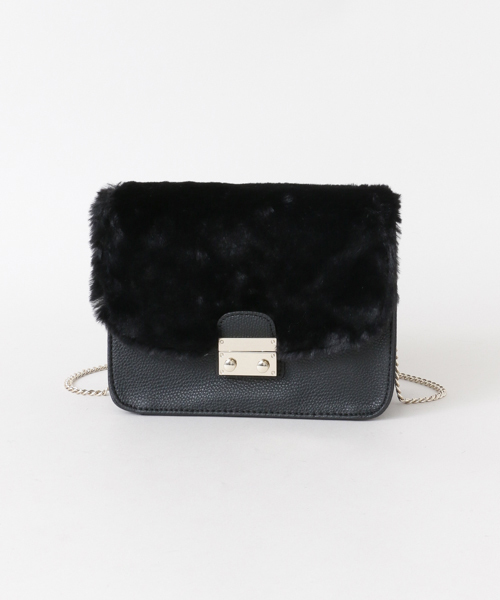 URBAN RESEARCH Sonny Label（アーバンリサーチサニーレーベル）の「ファーフラップチェーンショルダーバッグ（ショルダーバッグ・レディース・ブラック/ベージュ/ピンク/アニマル・ONE）」の5枚目の写真
