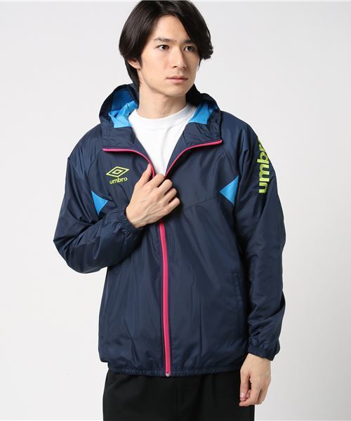 UMBRO（アンブロ）の「ウインドジャケット トレーニングウェア
