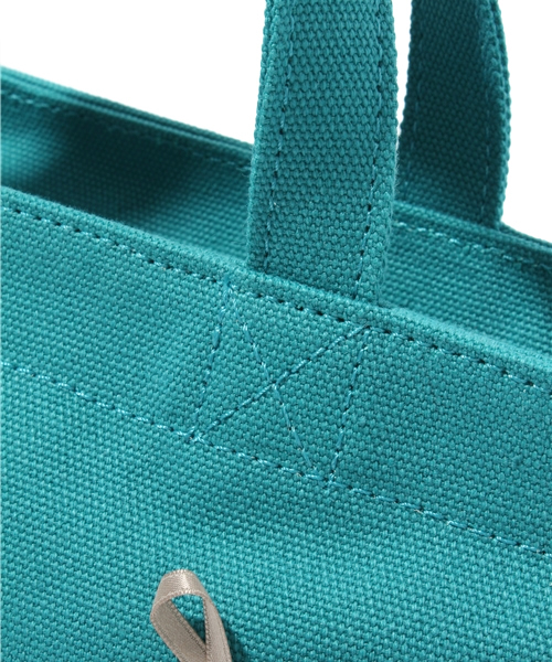 TOCCA（トッカ）の「【KIDS雑貨】リボンキャンバスＳ（ショルダーバッグ・キッズ・ブラック系/スモーキーグリーン系・F）」の7枚目の写真