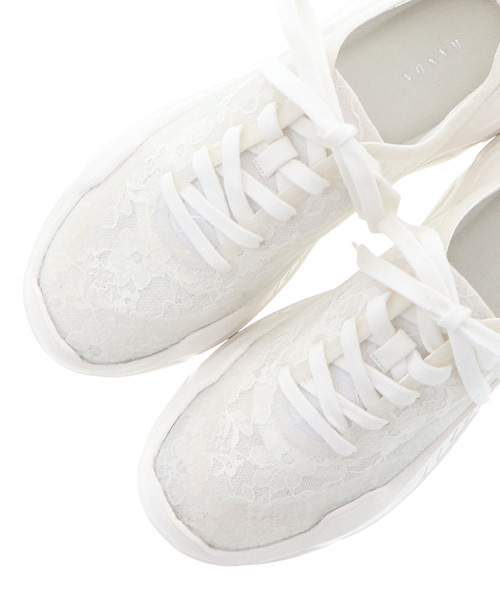 RANDA(ランダ)の「ストレスフリー/レース厚底スニーカー(スニーカー・レディース・ホワイト/ブラック・S/M/L/LL)」の5枚目の写真