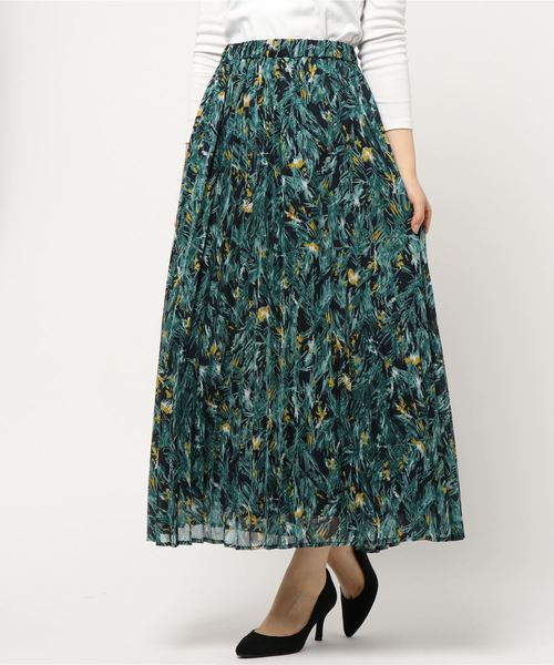N.（N. Natural Beauty Basic）（エヌエヌナチュラルビューティーベーシック）の「ボタニカルプリントプリーツスカート（スカート・レディース・ベージュ系その他/パープル系その他/ダークネイビー・MEDIUM）」の12枚目の写真