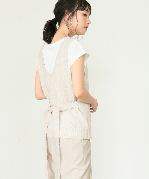 LOWRYS FARM（ローリーズファーム）の「カシュクールビスチェ　850570（ベスト・レディース・ブラック/ライトグレー/ベージュ・FREE）」の3枚目の写真