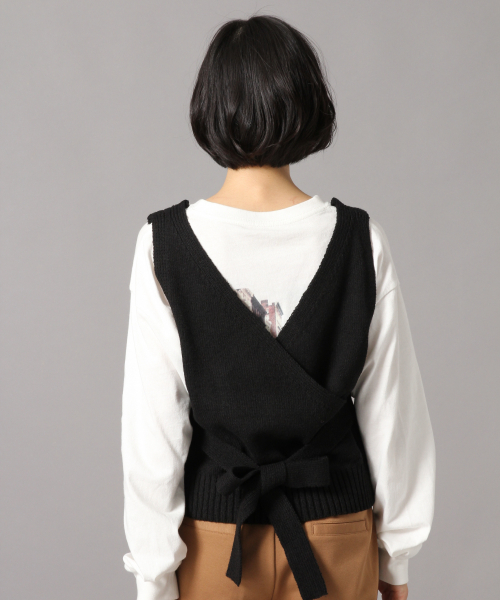 LOWRYS FARM（ローリーズファーム）の「カシュクールビスチェ　850570（ベスト・レディース・ブラック/ライトグレー/ベージュ・FREE）」の4枚目の写真