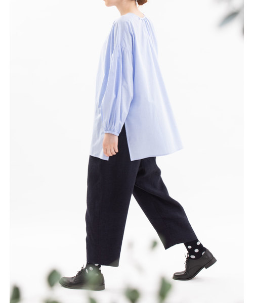 nop de nod(ノップドゥノッド)の「2wayスモックチュニックブラウス(シャツ/ブラウス・レディース・オフホワイト/ブラック/ブルー・3)」の22枚目の写真